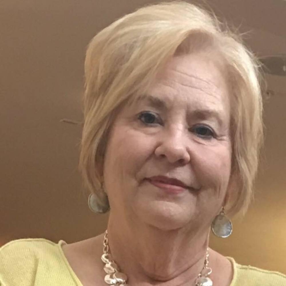 Meet your Posher, Carol